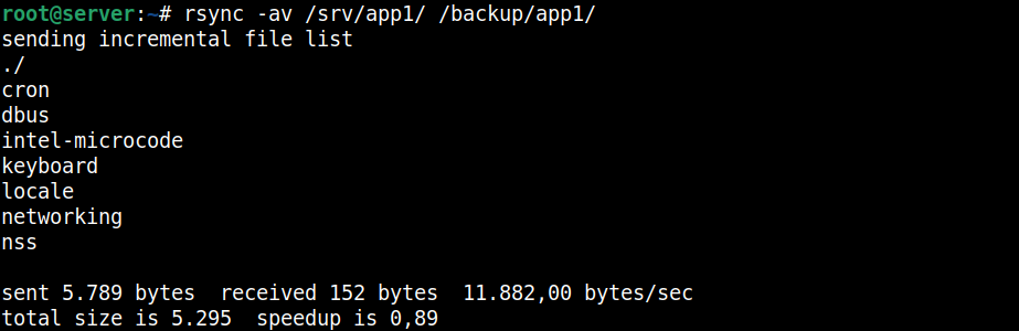comando rsync fazer uma sincronização de pastas. copiando conteúdo da pasta "/srv/app1" para "/backup/app1"